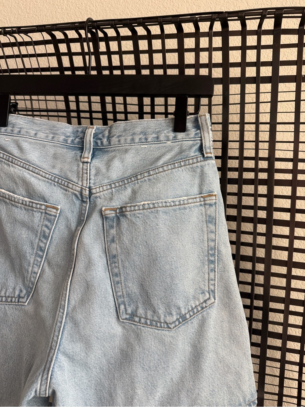 Agolde V waist shorts - Picture 5 of 6